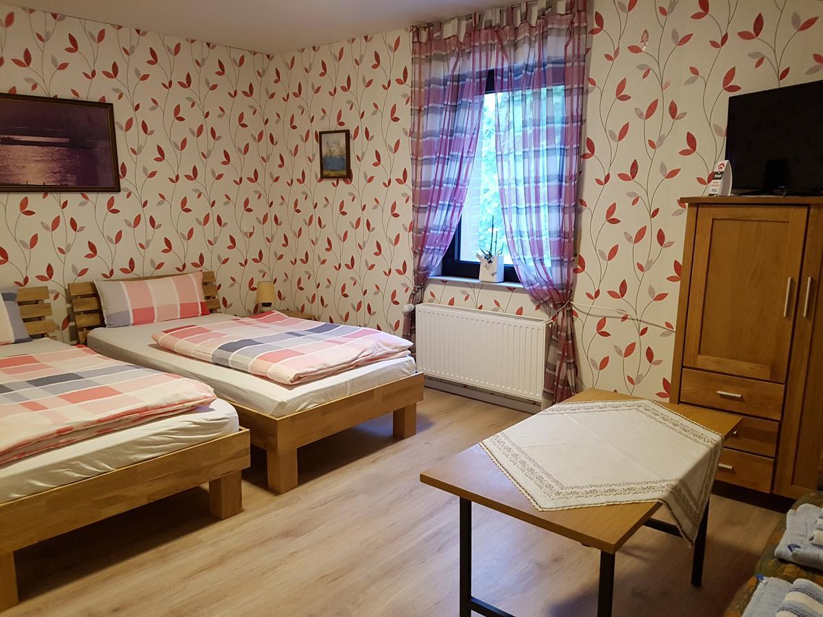 Landgasthof Schaenzer Voerde Extérieur photo