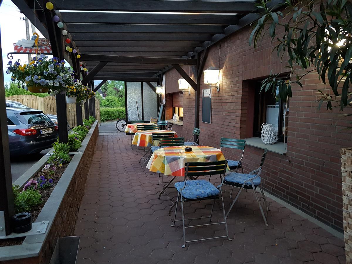 Landgasthof Schaenzer Voerde Extérieur photo